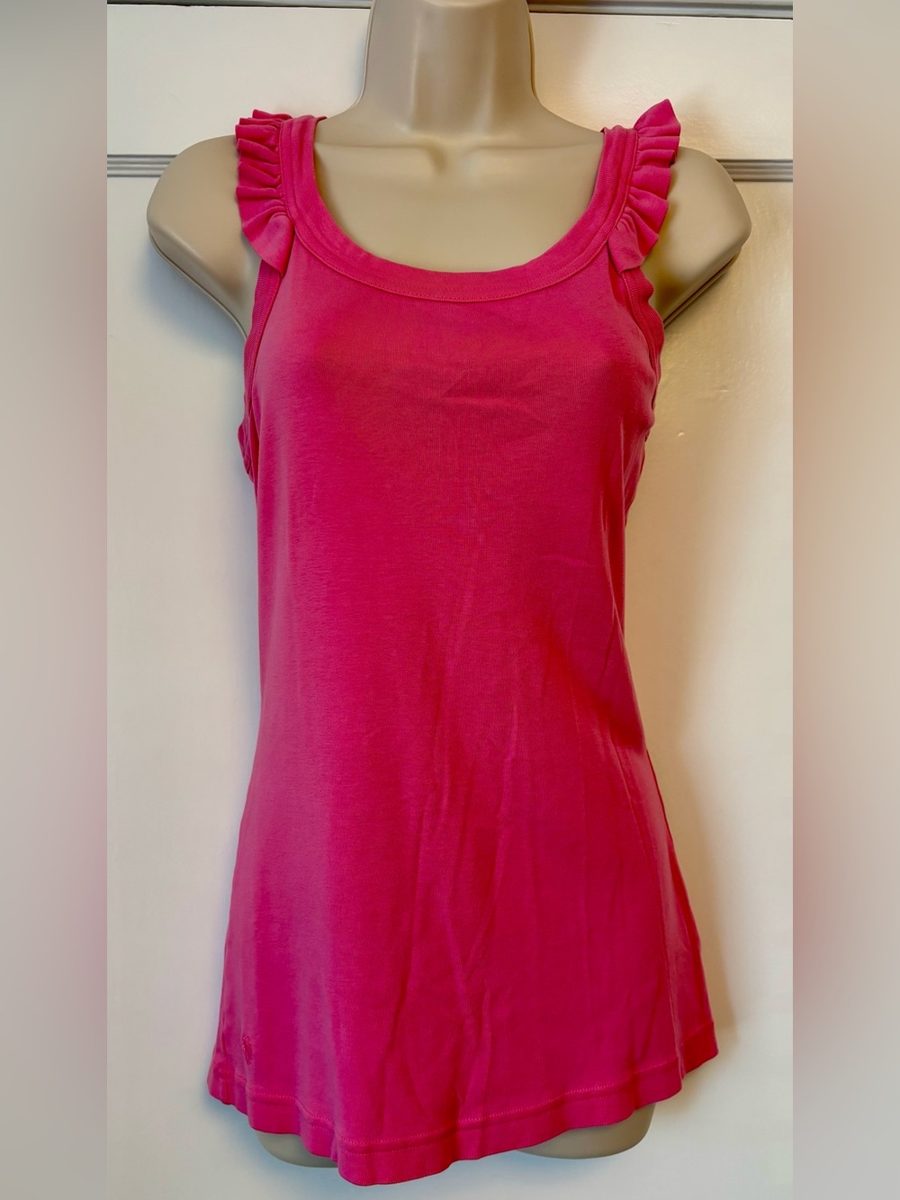 💗 Lilly Pulitzer Jia Tank Top – Shocking Pink / Siren Pink – Size M